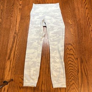 Lululemon Wunder Under Leggings